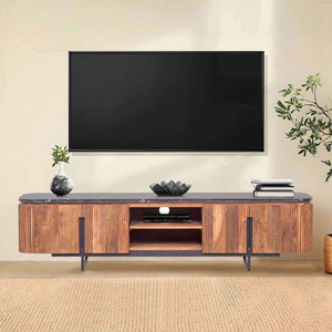 Low TV cabinets